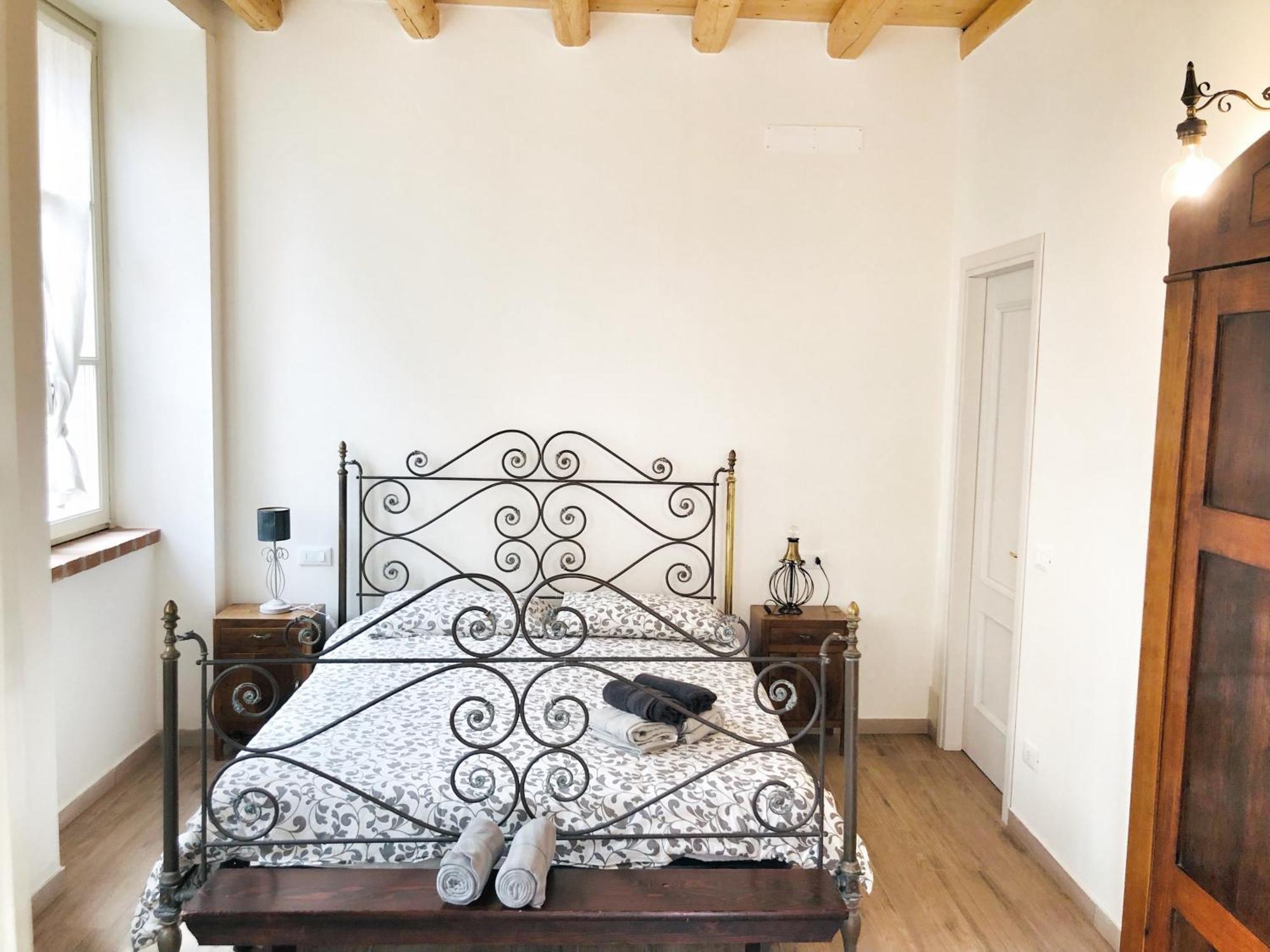 Casa Barteei Bed & Breakfast Monte Isola Exterior photo