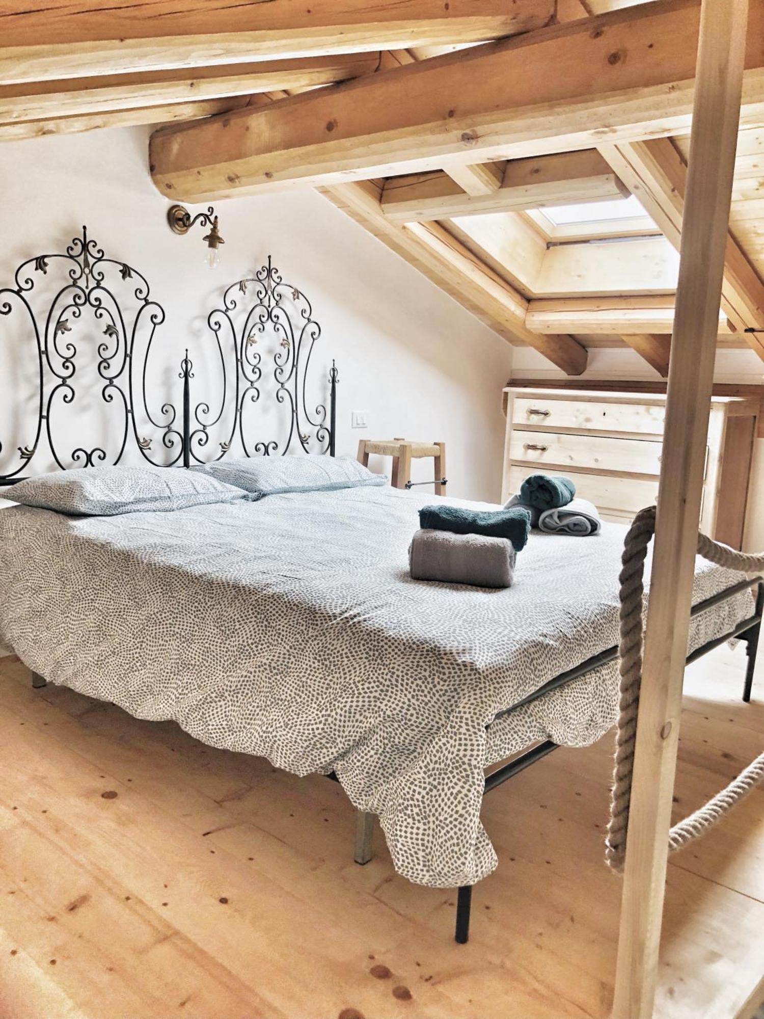 Casa Barteei Bed & Breakfast Monte Isola Exterior photo
